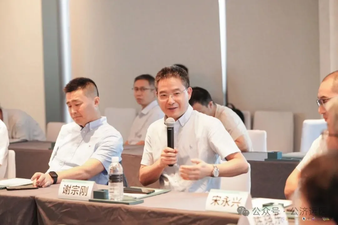 Expert discussion on hip preservation